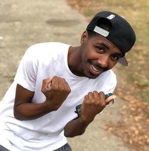 Meet your Posher, Cedric